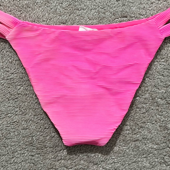 NWT RVCA bikini bottom - Picture 6 of 6